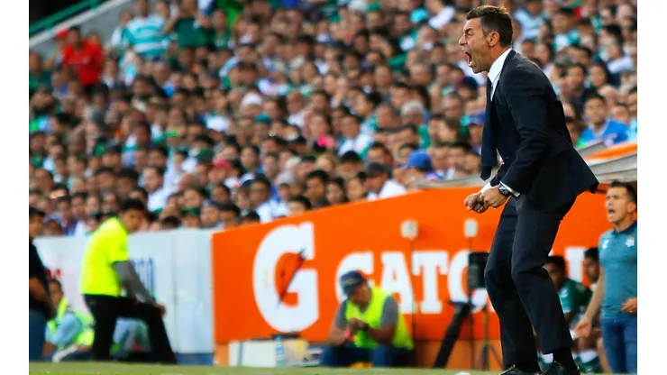 Caixinha fue expulsado en los octavos de final de Copa MX.