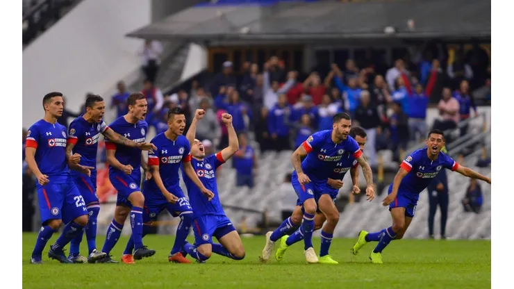 Cruz Azul avanzó a la final de Copa MX esta noche.