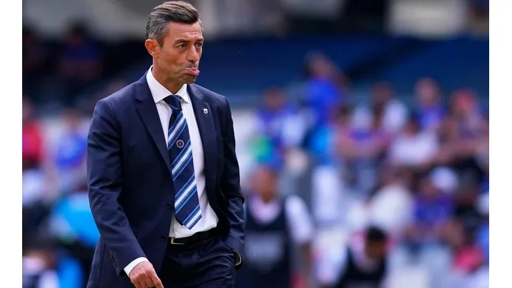 Caixinha no quiere más la cancha del Azteca.