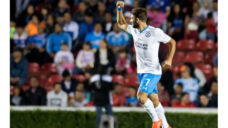 Cauteruccio debutó con gol a los 2' en Cruz Azul.