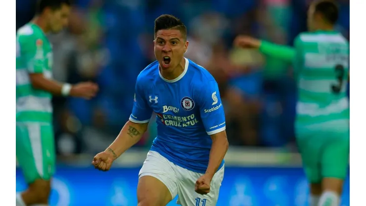 El argentino Cristaldo tuvo un corto paso por Cruz Azul / Getty Images
