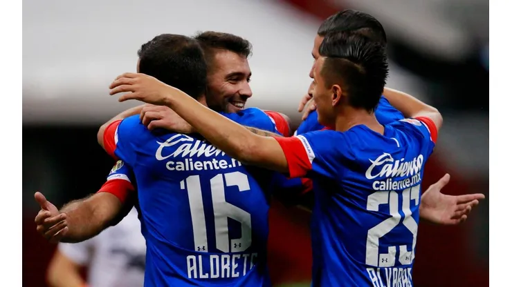 Opciones de jugar en al Azteca o salir