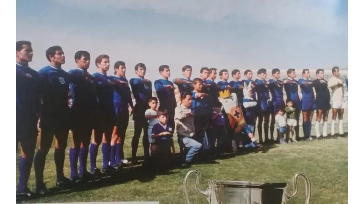El plantel que consiguió el doblete en la temporada 1968-69