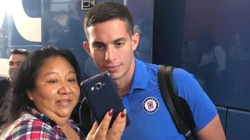 Fueron recibidos por los aficionados
