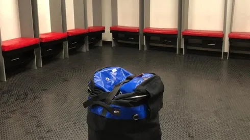 Cruz Azul mantiene la tradición de limpiar el camarín visitante.