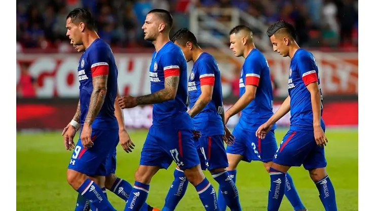 Cruz Azul ha sufrido en los últimos partidos por futbolistas chilenos.
