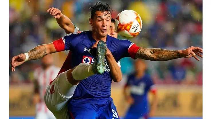 Milton Caraglio sufrió más de la cuenta en derrota con Necaxa