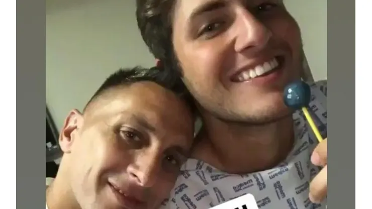 Los Giménez, padre e hijo, posan en una foto