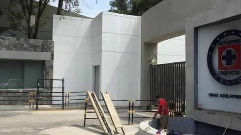 La Noria volvió a lucir el escudo de Cruz Azul esta semana.