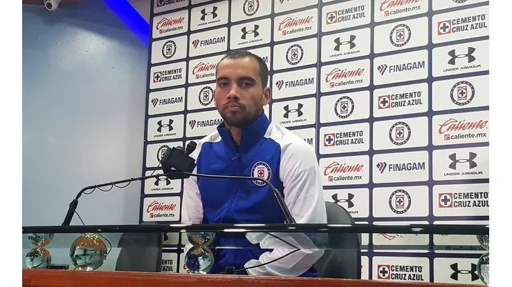 Adrián Aldrete dijo presente en rueda de prensa.