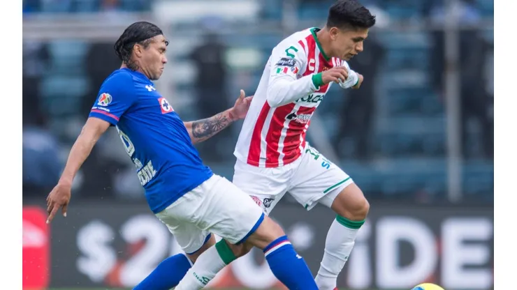 Carlos Peña hoy juega en Necaxa.