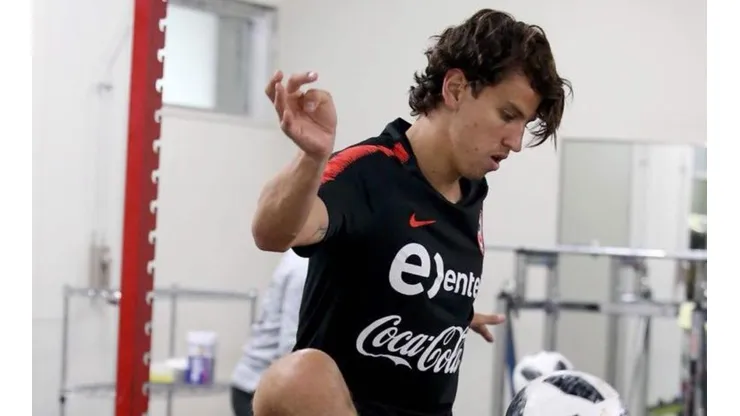 Igor Lichnovsky fue convocado para los amistosos con Japón y Corea.