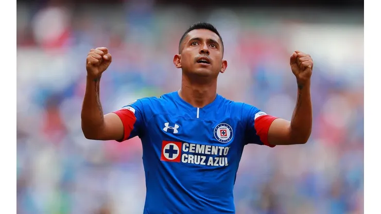 Roberto Alvarado estará en el banco de suplentes