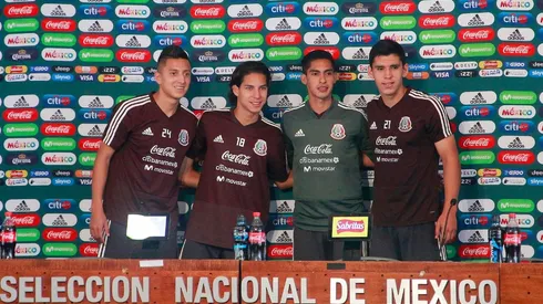 Roberto Alvarado, Edson Álvarez y Erick Aguirre fueron novateados.