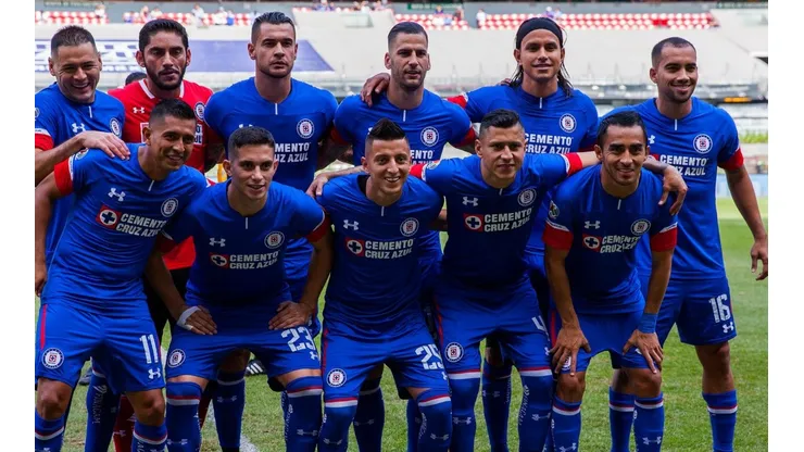 El equipo de Caixinha sacó una jornada de distancia