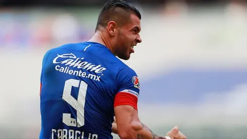 Caraglio celebrando su anotación ante Veracruz.