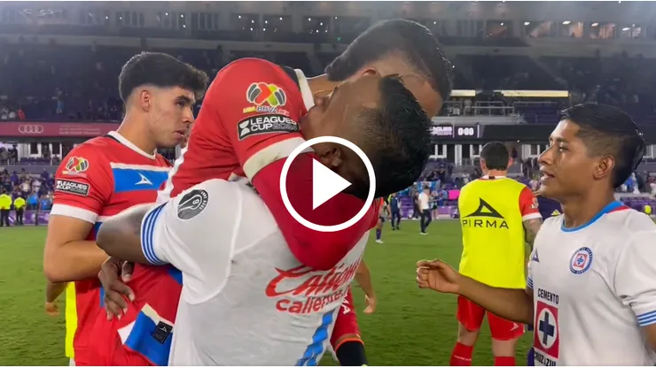 "Figurota", así recibieron los jugadores a Mier
