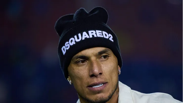 El defensor mexicano se encuentra sin equipo después de rescindir de mutuo acuerdo su vínculo con el cuadro cementero.