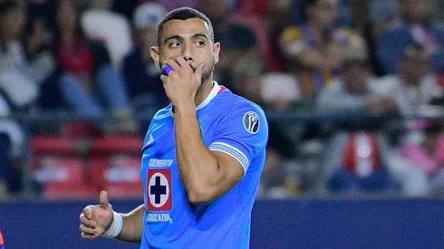 Giorgos Giakoumakis tiene competencia en la delantera.