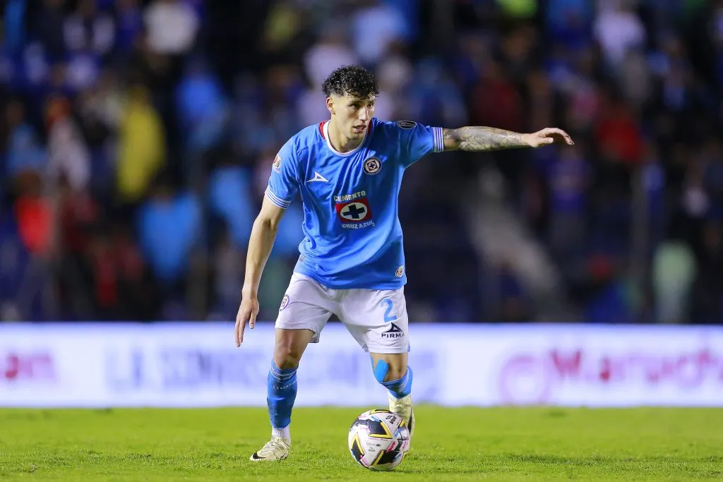 Confiesan cómo se sintió Jorge Sánchez jugando como central (Jam Media)