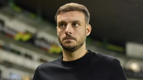 El entrenador argentino analizó el encuentro ante los tapatíos en una tarde noche muy difícil que explicó ante los medios.