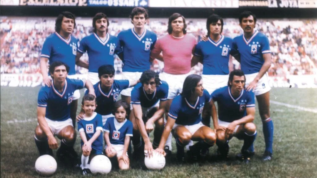 El equipo consagrado en el Campeón de Campeones (Cruz Azul redes)