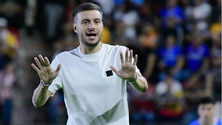 Anselmi tendría cambios obligados en Cruz Azul.