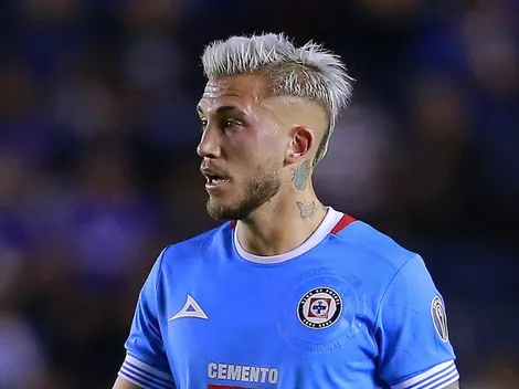 La afición eligió al reemplazo de Piovi contra Chivas