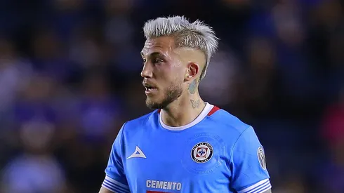 Gonzalo Piovi se fue expulsado y se pierde el duelo con Chivas.