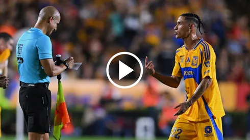 El gesto de Uriel Antuna al árbitro tras anular su gol en Tigres