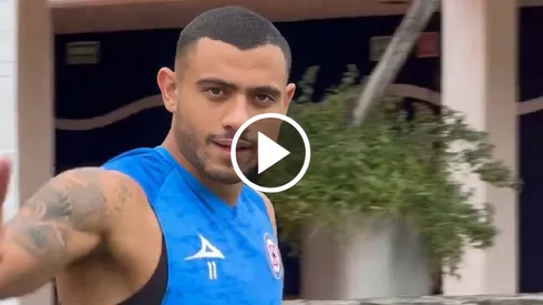 Giakoumakis y un divertido momento.