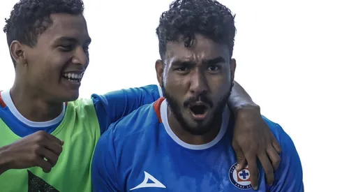 Samuel Espinosa perdió un gol, por la alineación indebida de Cruz Azul.