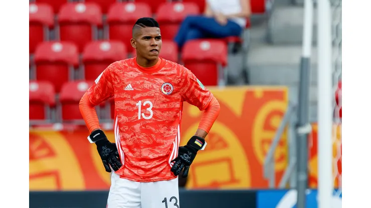 Lodz, Polen, 07.06.2019, FIFA U-20-Weltmeisterschaft Polen 2019, Viertelfinale, Kolumbien - Ukraine, Torwart Kevin Mier (COL) schaut ( Defodi-01048-180436 *** Lodz, Poland, 07 06 2019, FIFA U 20 World Cup Poland 2019, quarter finals, Colombia Ukraine, goalkeeper Kevin Mier COL watching Defodi 01048 180436 Defodi-048
