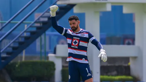 El joven portero mexicano es uno de los elementos del plantel cementero que todavía no ha visto minutos en lo que va de torneo.