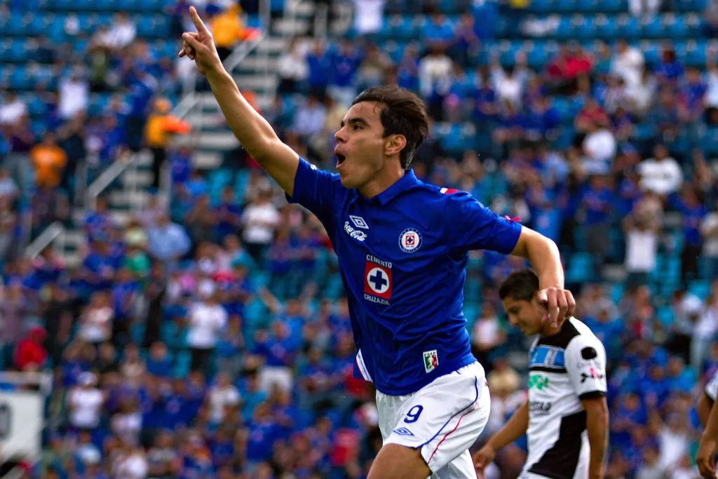 Llegó a Cruz Azul como un bombazo, fracasó y hoy entró al Salón de la Fama (Imago 7)
