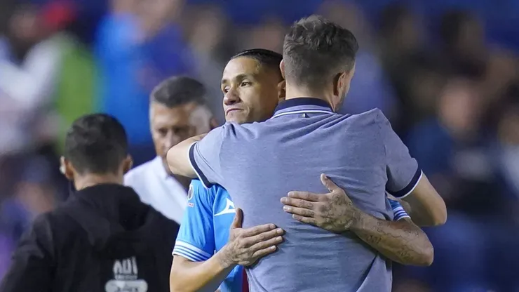 El técnico se acordó del delantero en rueda de prensa.