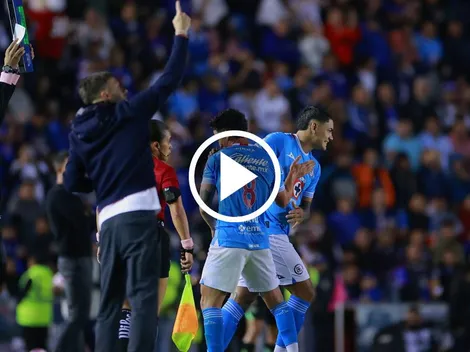 El gesto de la plantilla en la vuelta del Toro Fernández