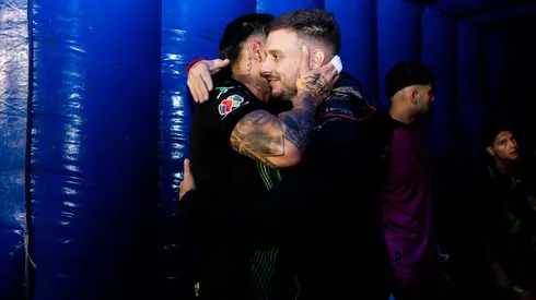 El abrazo entre Anselmi y Salcedo que no mostró la TV