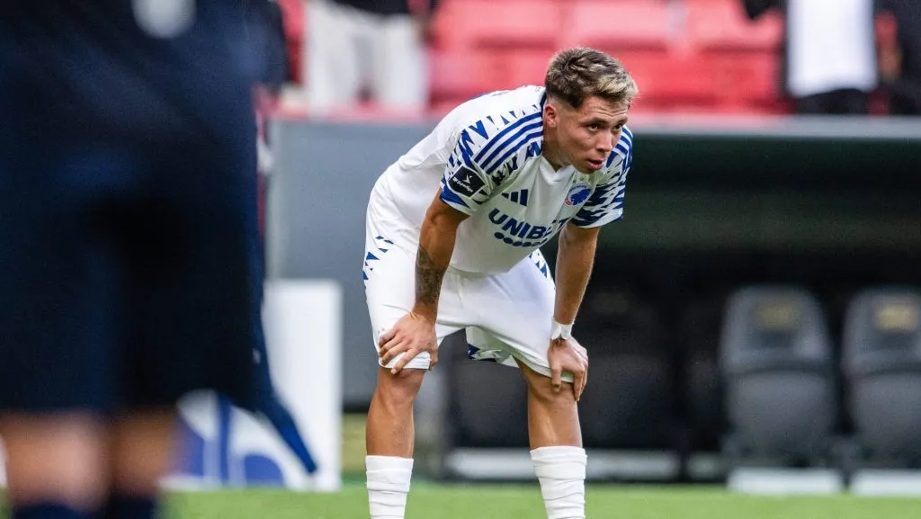 El canterano de Cruz Azul perdió su sitio con el FC Copenhague y apenas ha visto minutos desde que se recuperó de su lesión. (IMAGO)