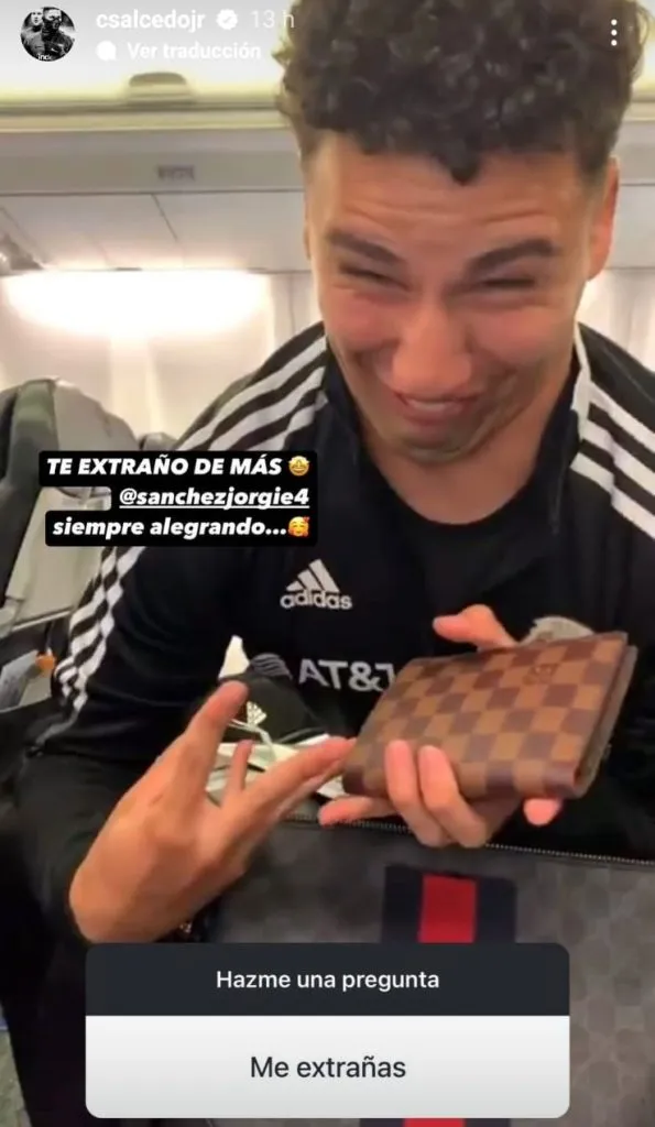 Carlos Salcedo “extraña de más” a Jorge Sánchez. (@csalcedojr)