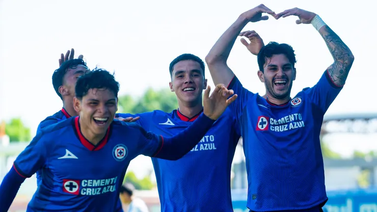 Louis Derbez juega con Cruz Azul Sub 23.