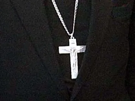 ¿Por qué hubo un cura en las instalaciones de La Noria?