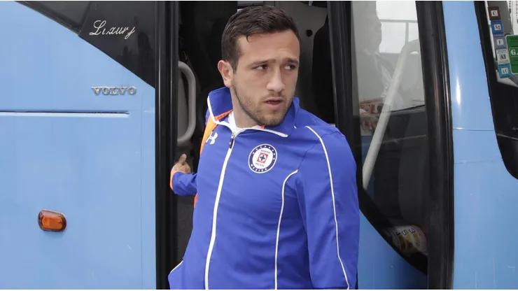 Jugó en Cruz Azul, triunfó en el extranjero y sigue ligado al club