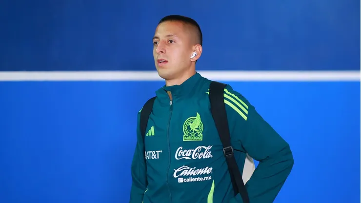 El mediocampista de Chivas de Guadalajara está en el ojo del huracán por sus acciones en el centro de entrenamiento del Rebaño.