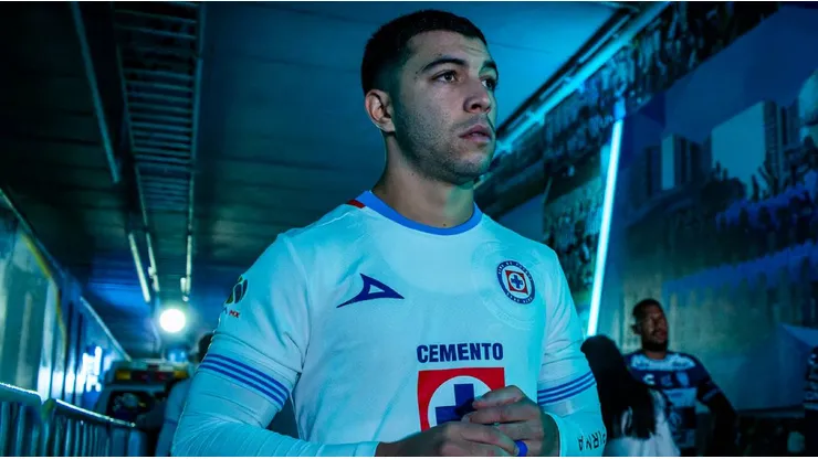 El deseo de Erik Lira que preocupa a Iván Alonso en Cruz Azul