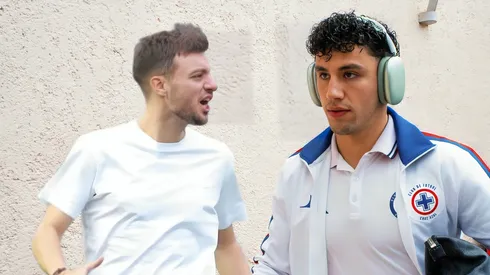 Sánchez, visiblemente contento con el trabajo de Anselmi.