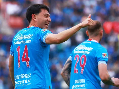 ¿Por qué Cruz Azul utiliza números color rosa?