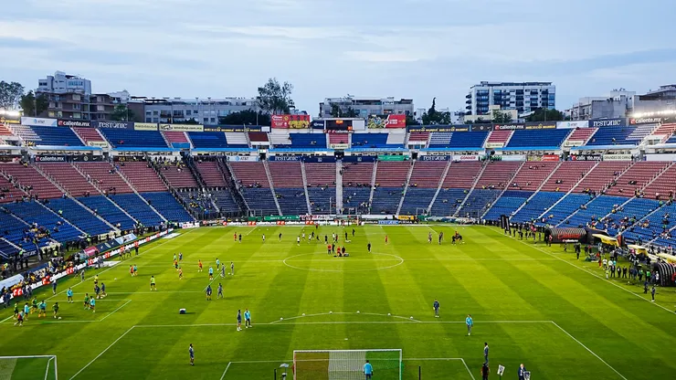 Los azulcrema no están siendo acompañados por su público y podrían dar la espantada del también llamado Estadio Azul.