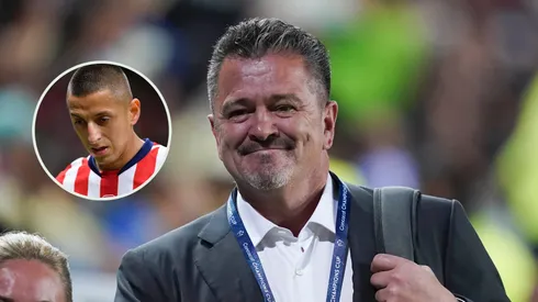 El ídolo arremetió en contra el Piojo Alvarado.