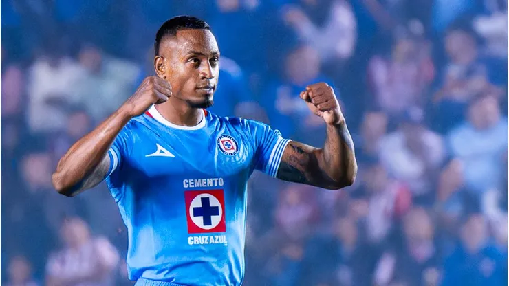 Willer Ditta sería convocado a Colombia.